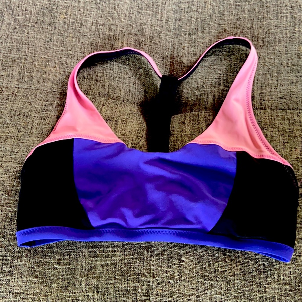 Lululemon swim top